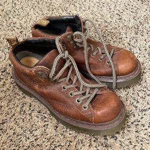 Doc Martens Lo Boots 8287 Brown Leather Size 8.5 women